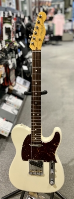 Store Special Product - Fender - American Professional II Telecaster, Rosewood Fingerboard - Olympic White